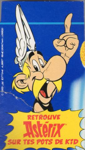 Bande Dessinée - Uderzo (Astérix) - Publicité - Albert UDERZO - Astérix - Danone - 1993 - Retrouve Astérix sur tes pots de Kid - petit carton découpé d'un emballage