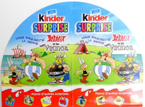 Bande Dessinée - Uderzo (Astérix) - Kinder - Albert UDERZO - Astérix - Kinder 2006 - Astérix et les Vikings - présentoir semi-circulaire - 50 x 37 cm